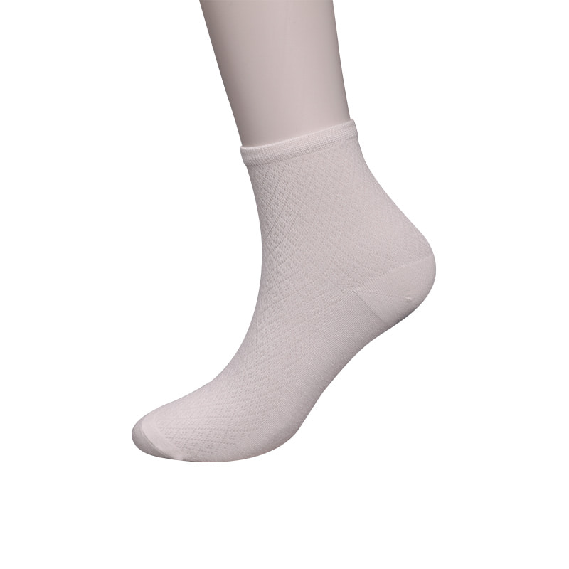 Mála níolón snáithín bambú bog, stocaí mná ócáideacha beaga diamanta, stocaí ban lámh-fuaite WSD1689