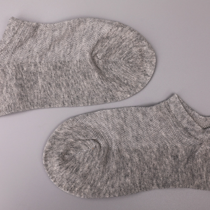 Cadás cíortha ultra-tanaí, níolón agus stocaí ban leathmhogaill spandex simplí fuaite le lámh WSD1673