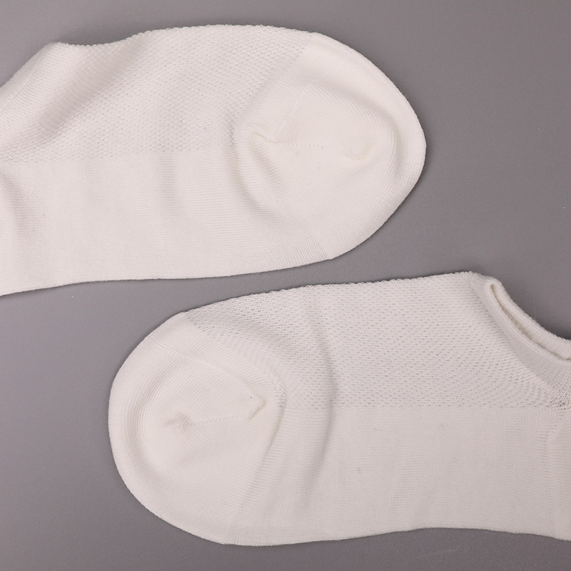 Cadás cíortha ultra-tanaí, níolón agus stocaí ban leathmhogaill spandex simplí fuaite le lámh WSD1673