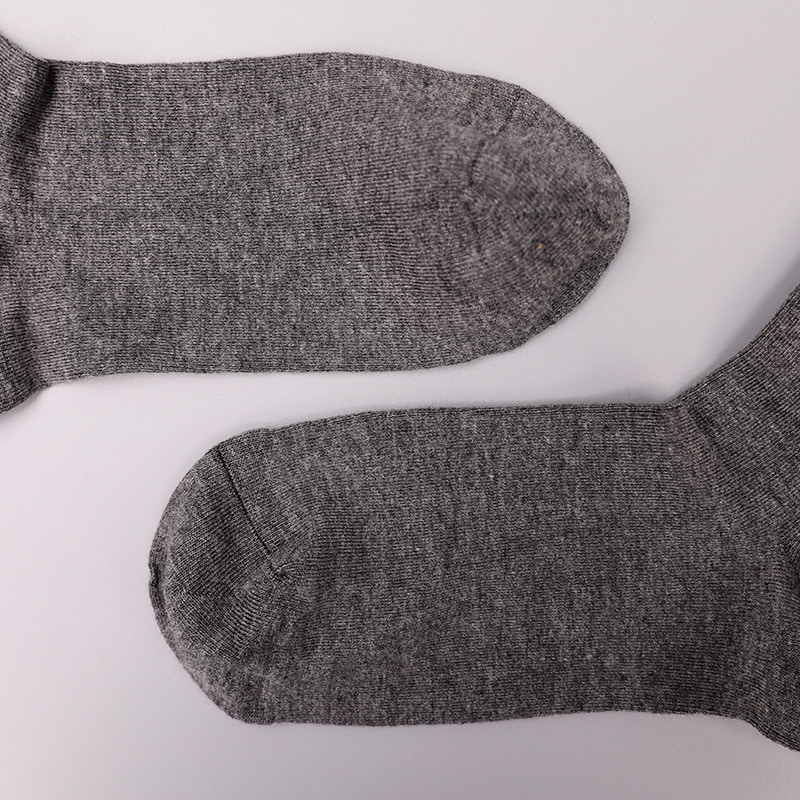 Níolón síoda sníofa bog bréige spandex 3D clóite jacquard fuaite de láimh stocaí fir an fhómhair agus an gheimhridh WSD2850