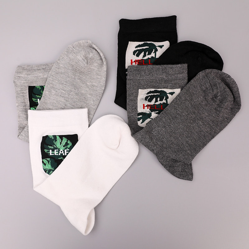 Níolón síoda sníofa bog bréige spandex 3D clóite jacquard fuaite de láimh stocaí fir an fhómhair agus an gheimhridh WSD2850